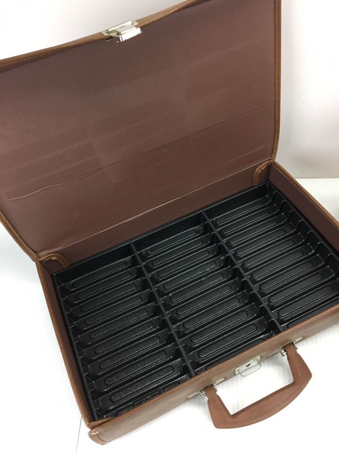 Audio Cassette Tape Storage Case Portable Quantity 4 Vintage Great Shape