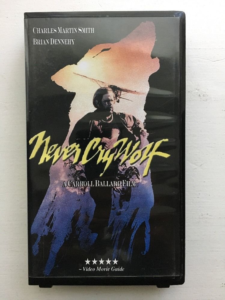 Never Cry Wolf (VHS, 2000, Clamshell) Charles Martin Smith, Brian Dennehy