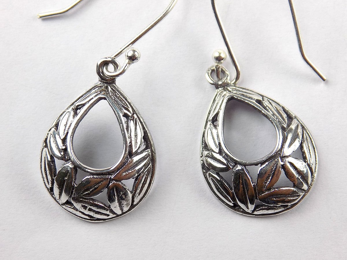 1 Pair Pear Shape Beautiful Leaf Designs 21x15mm 925 Sterling Silver Black Oxidi