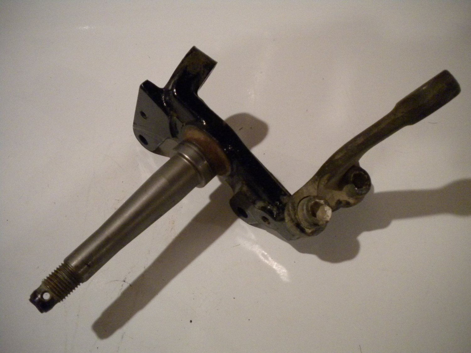 Yamaha Banshee Raptor Warrior 350 YFG350H right spindle knuckle