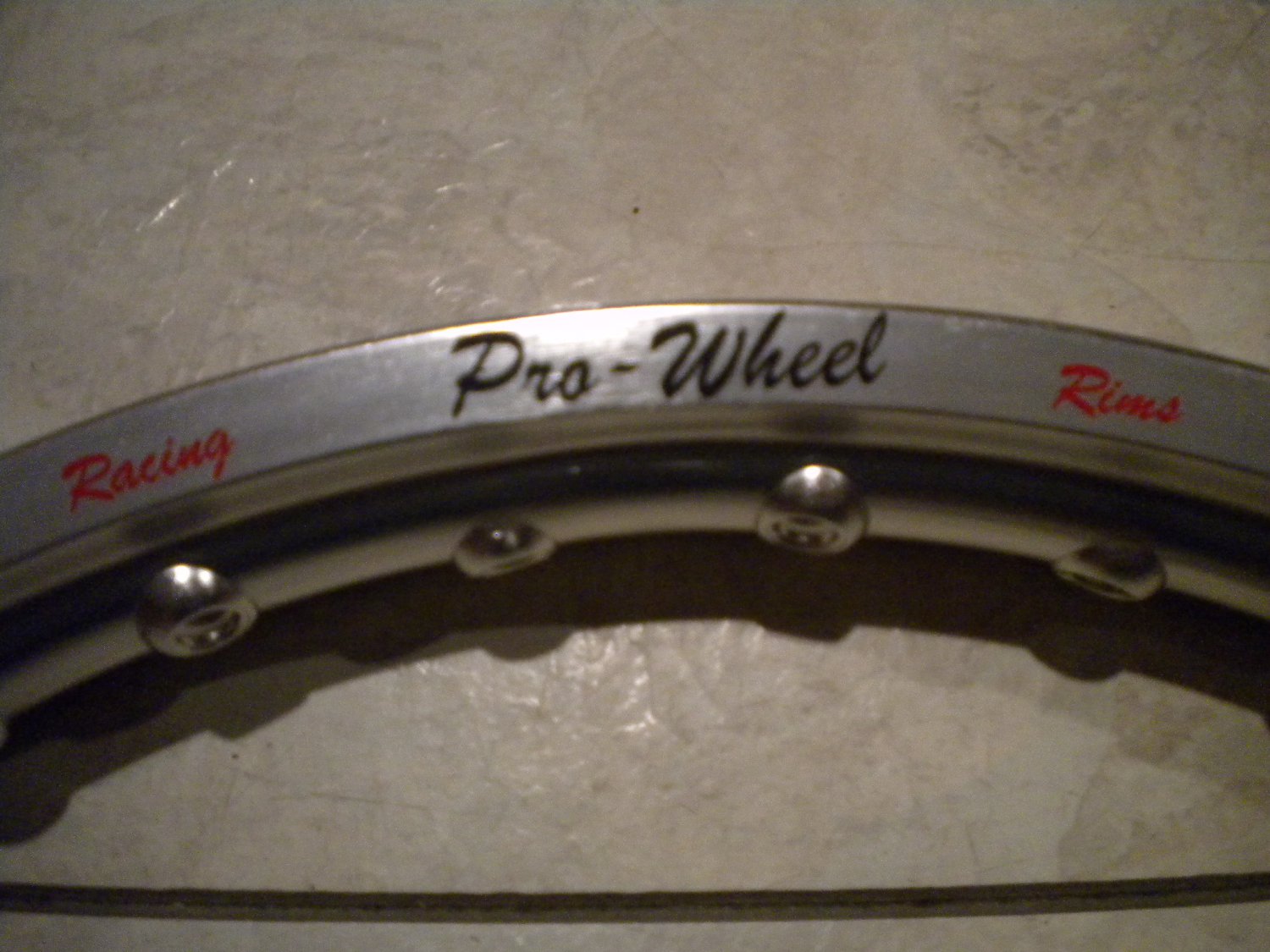 Pro-Wheel Racing Rim J 17x1.40-12-99-DOT Wheel 17 x 1.40