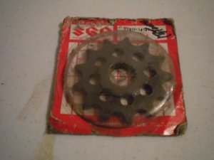 Suzuki RM125 OEM Front Countershaft Sprocket 13 Tooth 13t RM 125