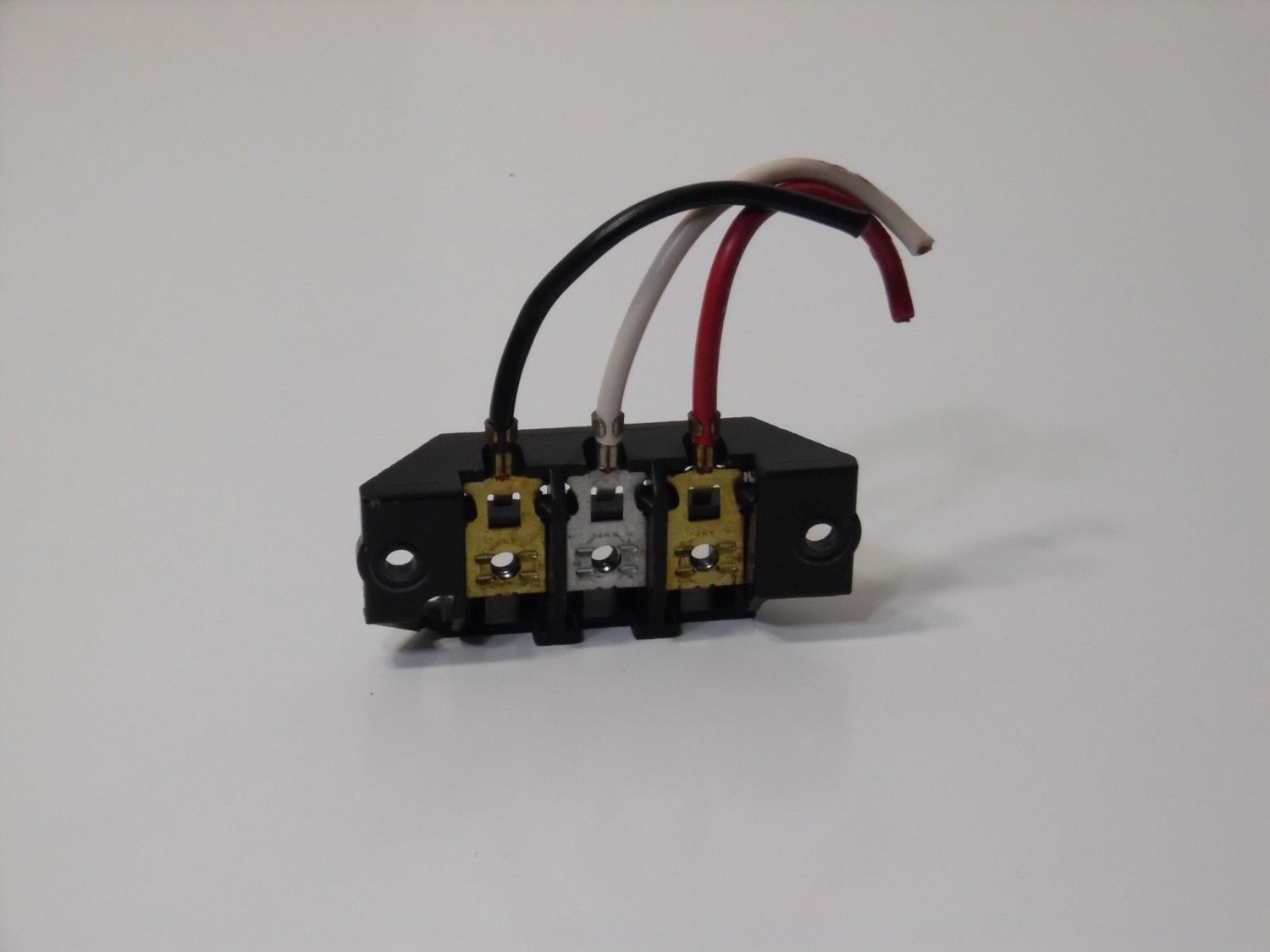 Whirlpool Terminal Block P/N 3397659 / WP3397659 Model Used Roper