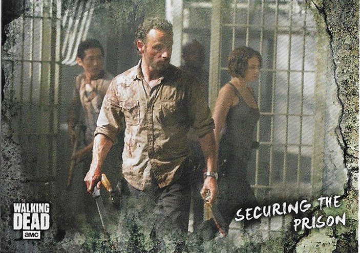 Topps The Walking Dead Road to Alexandria Card #33 Securing The Prison (Rick Grimes)