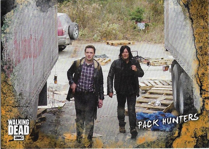 Topps The Walking Dead Road to Alexandria Rust Parallel Card #82 Pack Hunters (Aaron, Daryl)