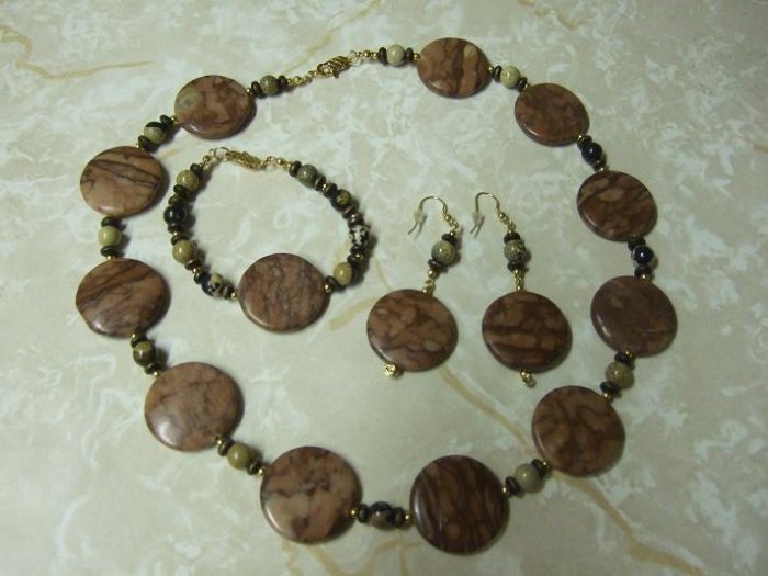 Brown Round Set