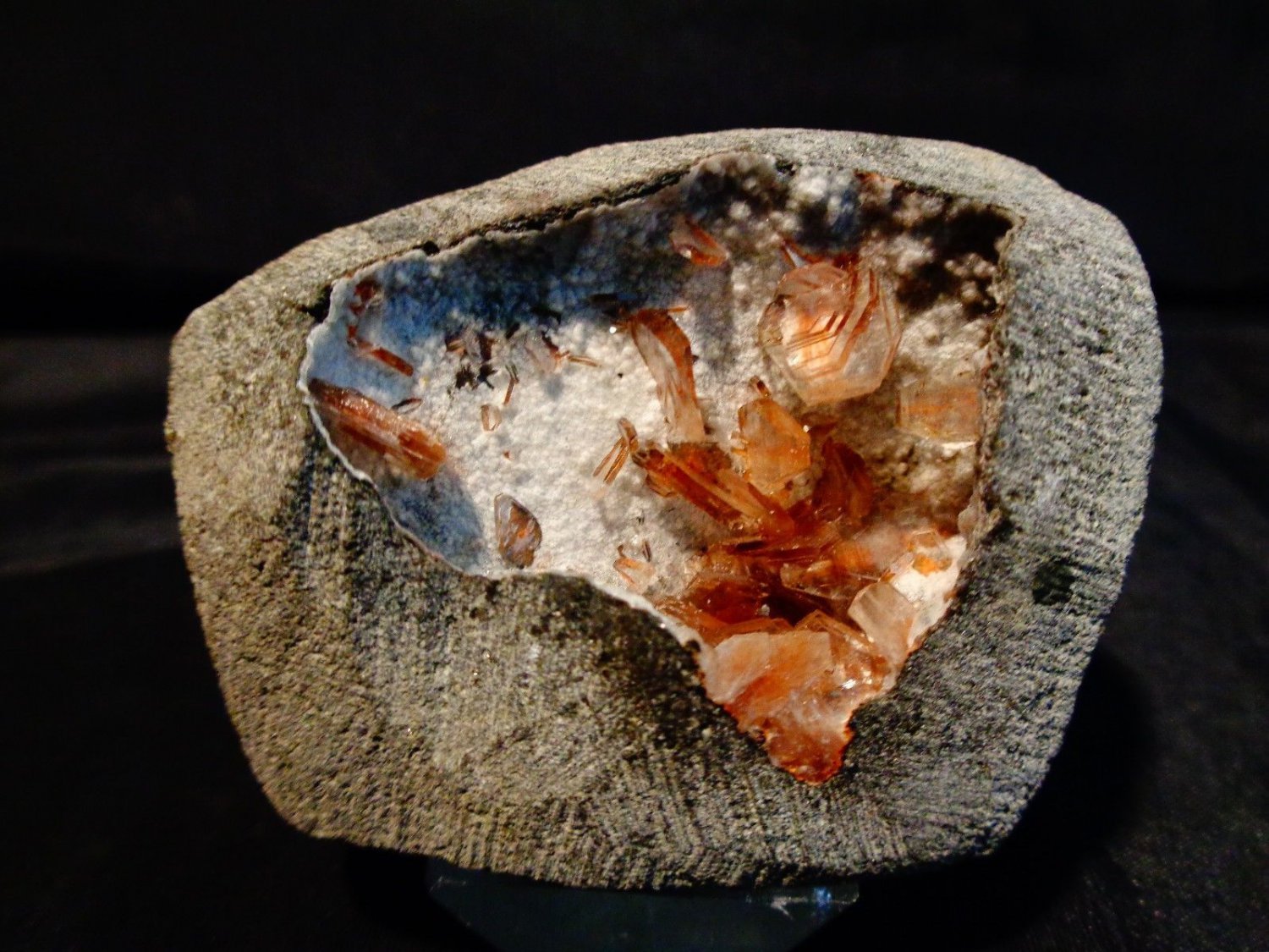 RED STILBITE BLADE BUNCH IN WHITE MATRIX SEMI GEODE   !!!S-4