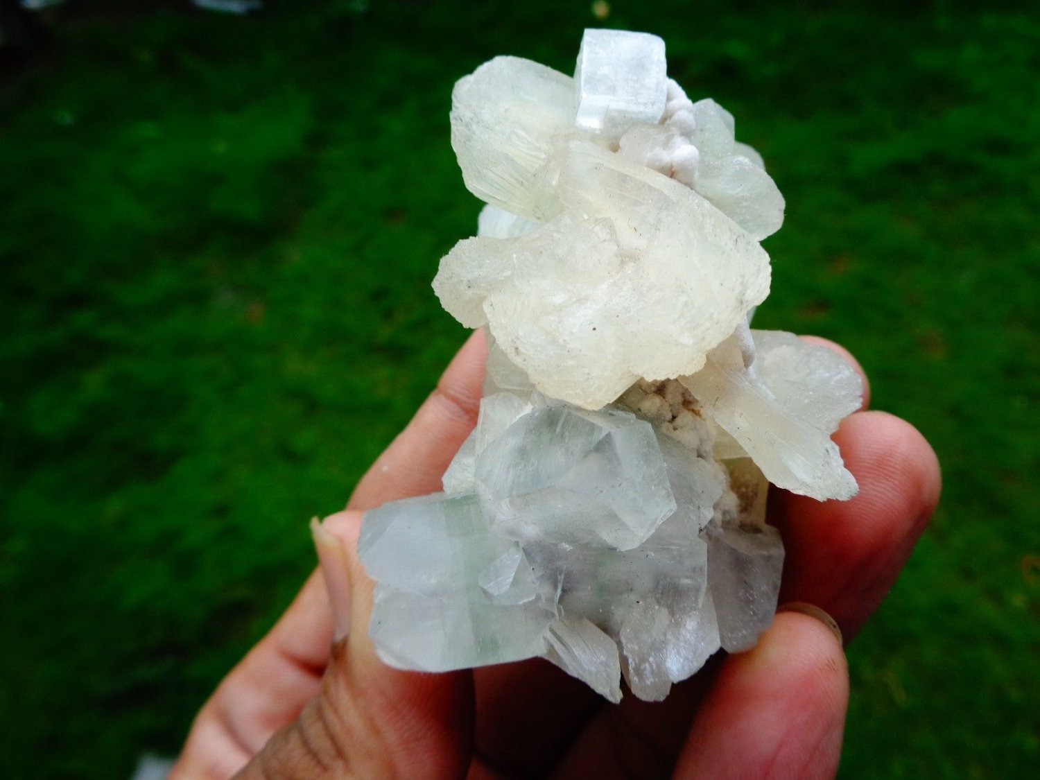 APOPHYLLITE STILBITE MINERAL SPECIMEN !!! A-2