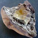 TRANSPARANT CALCITE CRYSTAL ON CHALCEDONY F-03