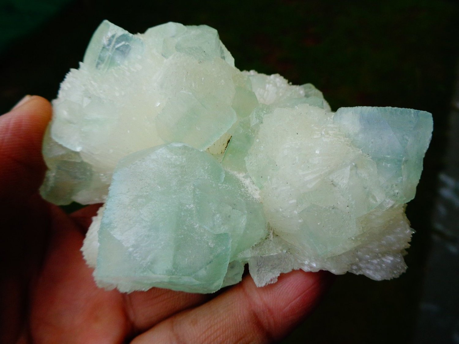 APOPHYLLITE LIGHT GREEN WITH STILBITE MINERAL SPECIMEN #L-2