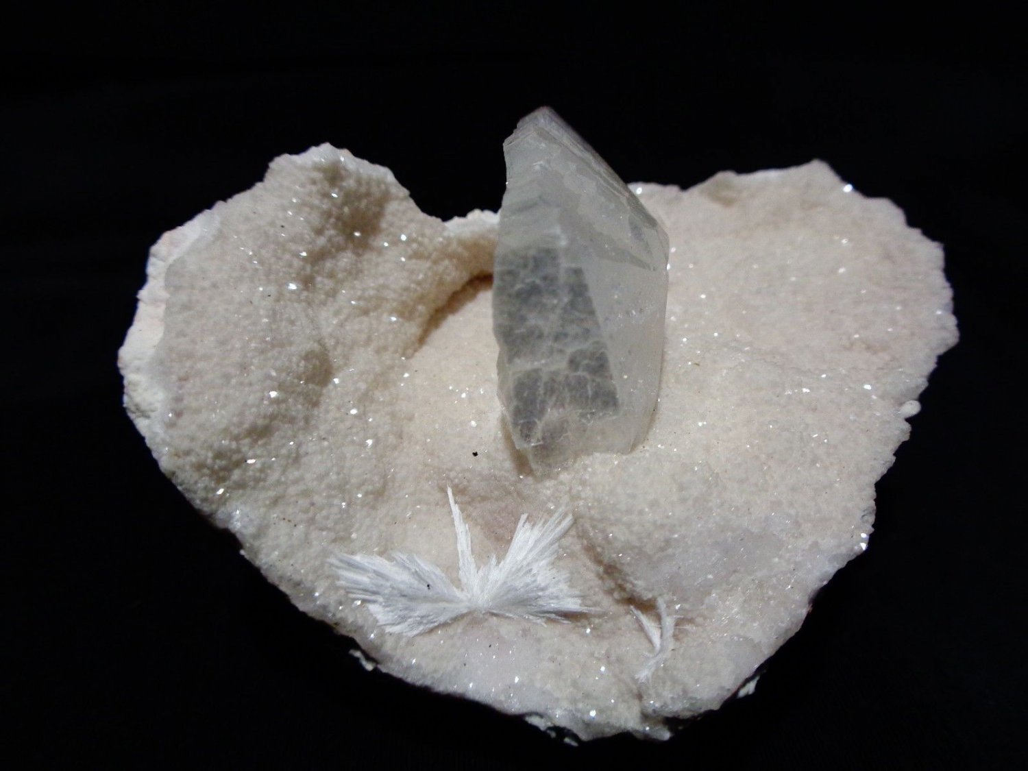 HEULANDITE ON WHITE MATRIX  E-#3-22
