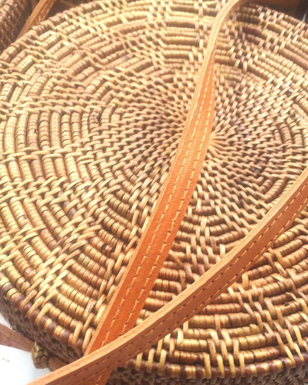 Rattan Sling Bags, Canteen Bags, Women Bags| Pattern - Butterfly Clip