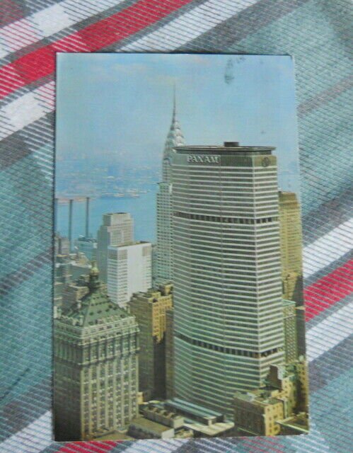 N.Y.C. Vintage Postcard PAM AM airways BUILDING midtown 43rd St & Park Avenue
