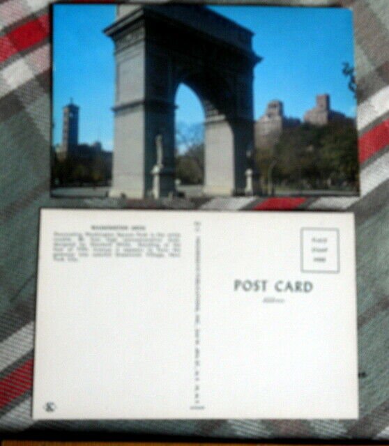 N.Y.C. Vintage Postcard WASHINGTON ARCH -Washington Square Pk GREENWICH  VILLAGE