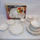 Gibson Holiday Charm 20 piece Christmas dinnerware china