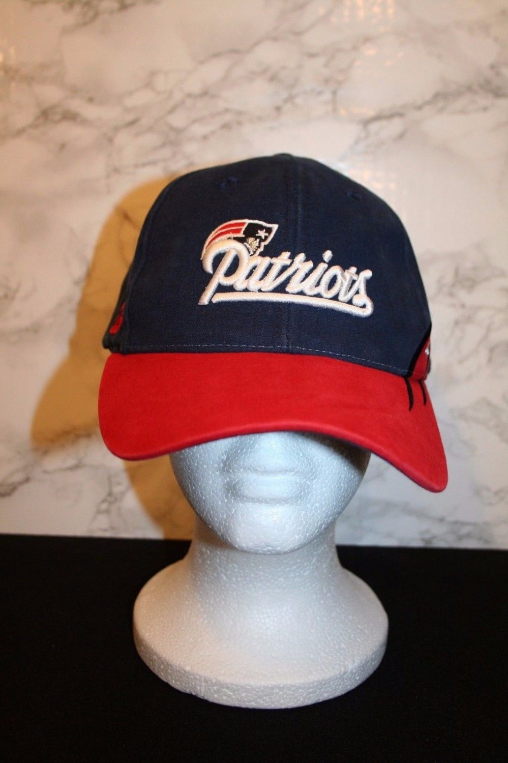 SPL 28 New England Patriots Adjustable NFL RARE VTG Cap Hat Embroidered Logo