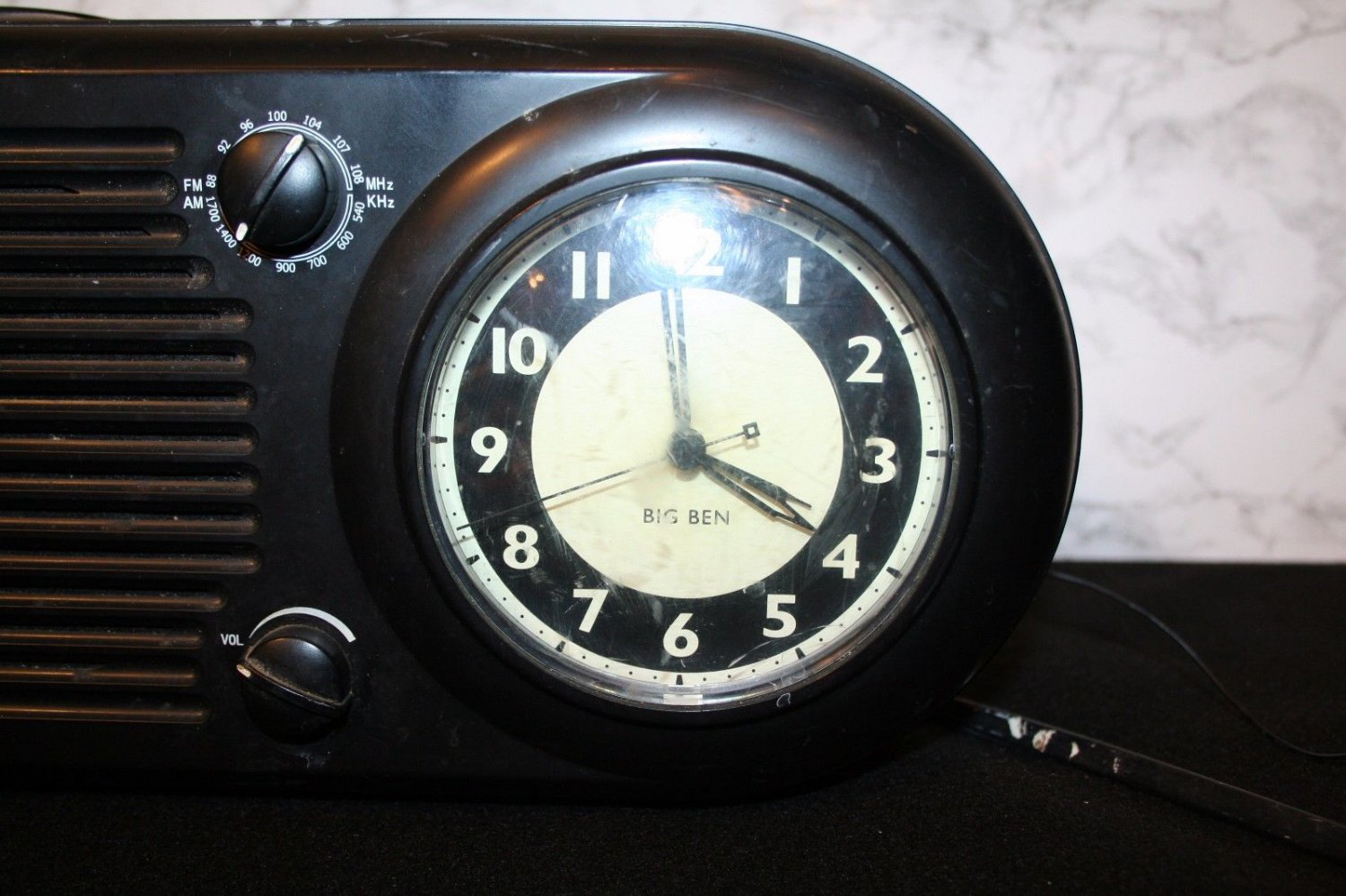 WESTCLOX BIG BEN AM/FM Black ALARM CLOCK RADIO Retro Art Deco MADE IN USA-WORKS