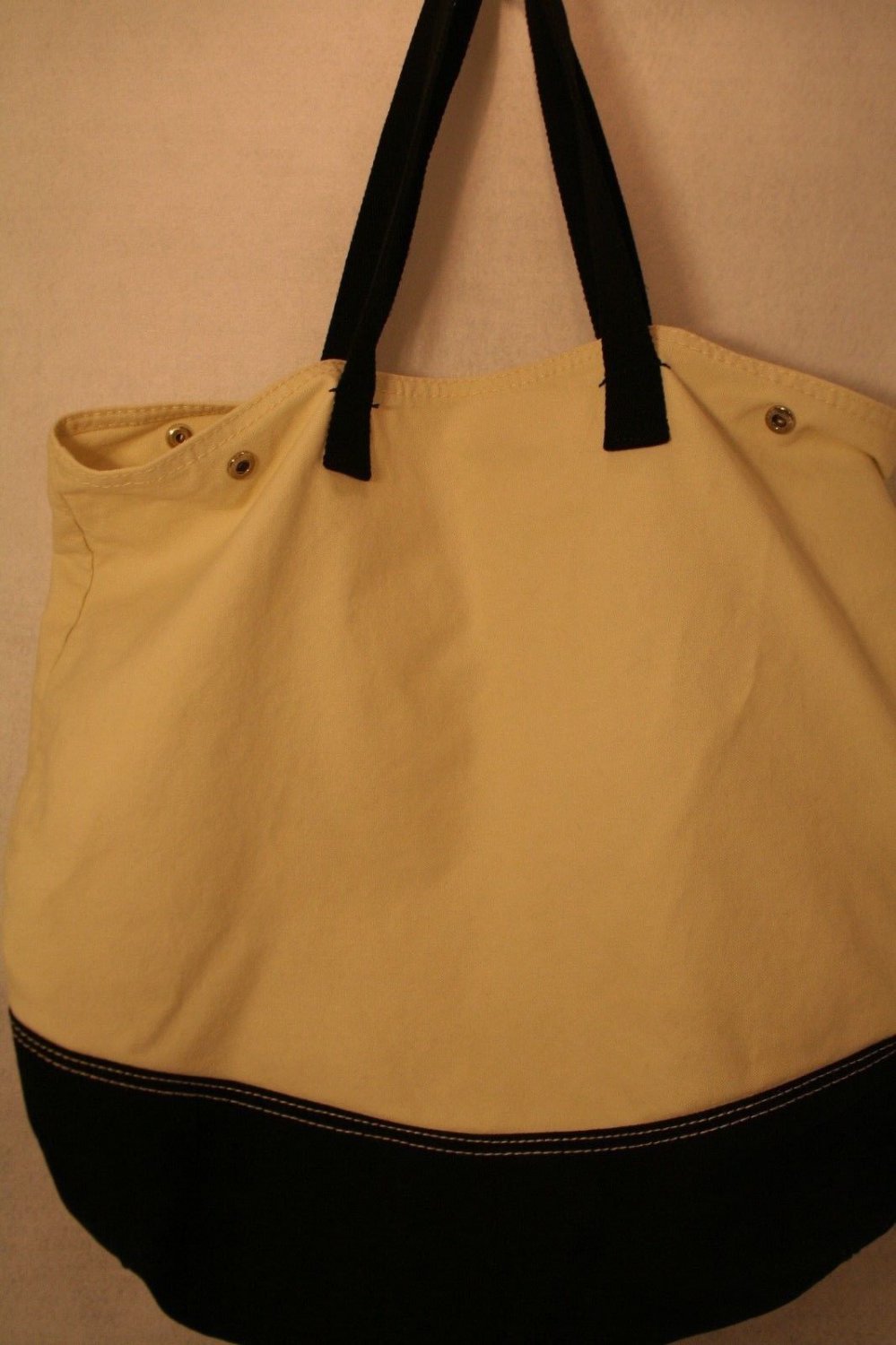 Bath & Body Works White Black Handle Snap Tote Handbag Beach bag Purse X-Large