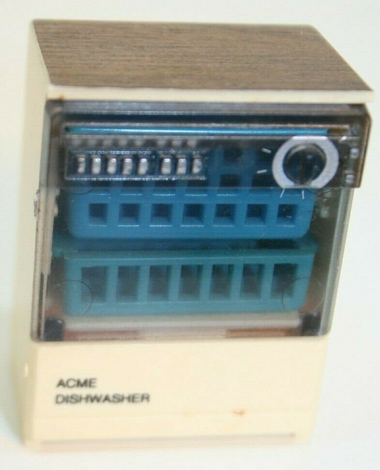 Acme Dishwasher magnet door opens dish racks