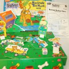 Nickelodeon Rugrats Backyard Toy Hunt Board Game Mattel 1997 Spike Angelica