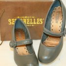 Seychelles Don't Waste My Time Grey Leather Chunk Heel Shoes size 7.5 Strap Pump