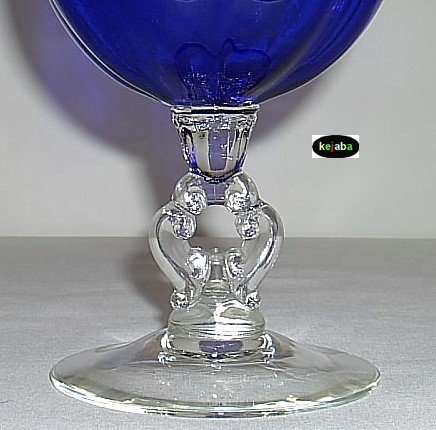 Cambridge Keyhole Ivy Ball Vase Royal Blue