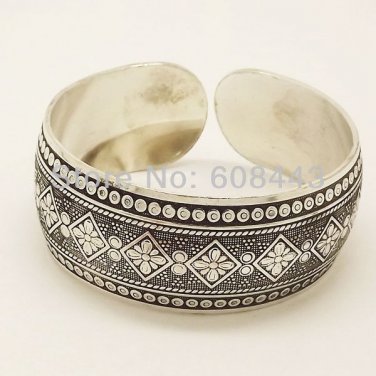 Square Flower Metal Tibetan Silver Color Vintage Retro Tribal Fashion Bracelet