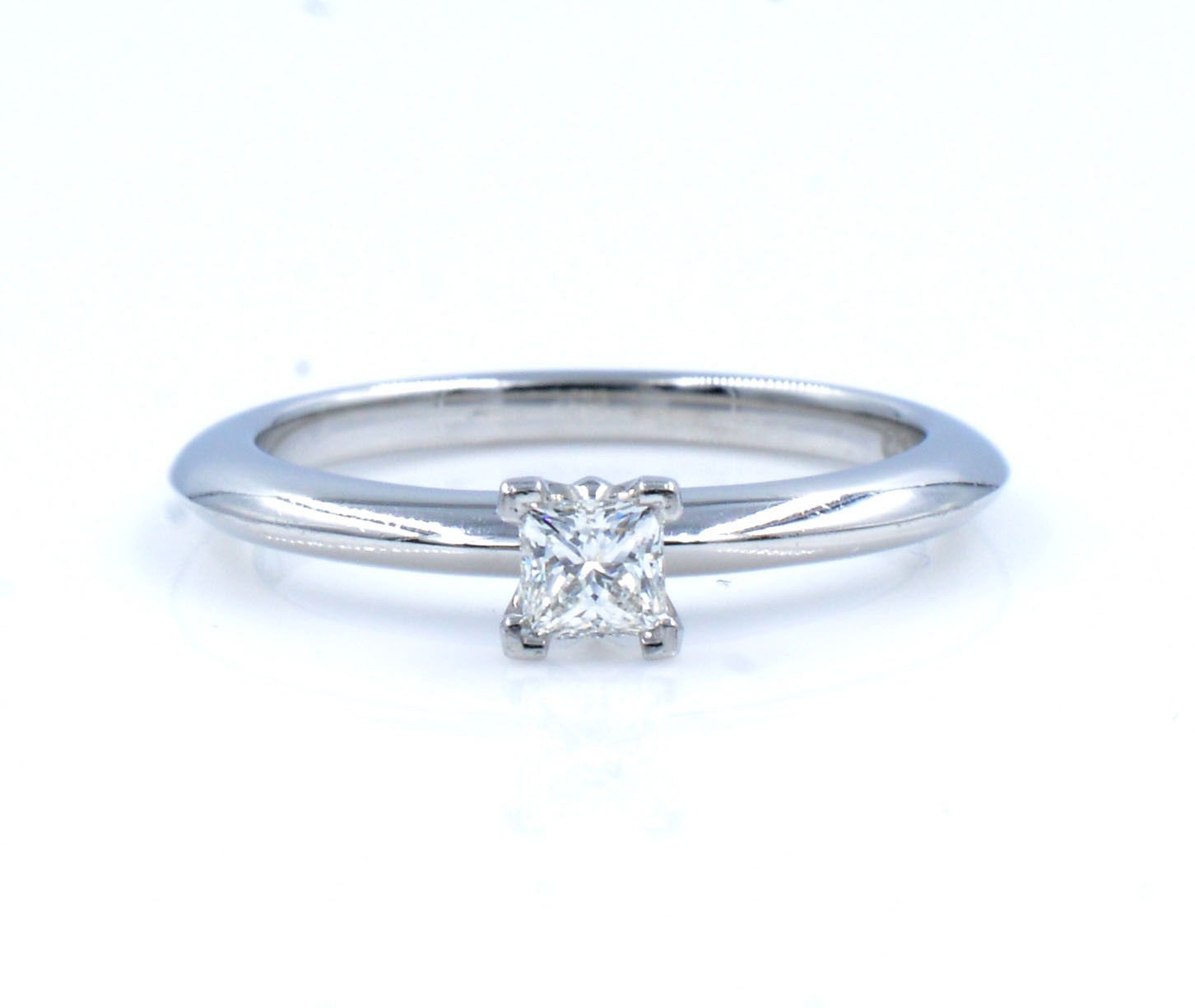 Tiffany 0.10ct Solitaire Princess Cut Diamond Engagement Platinum