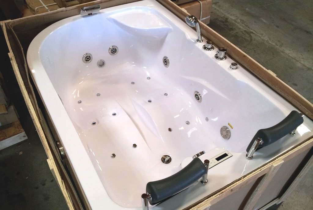 Two Person Jetted Massage Hydrotherapy Corner Tub, with Bluetooth