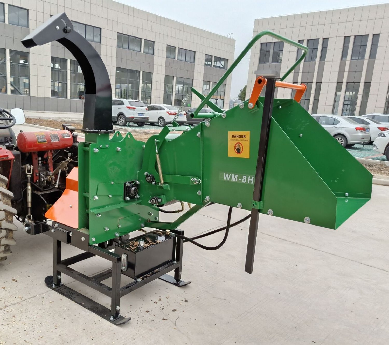 8" PTO Wood Chipper, with Hydraulic Feed Roller, PTO Driven 200lb