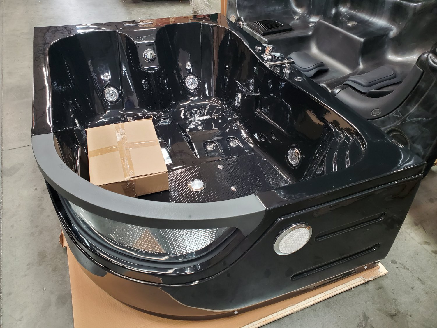 2 Person Jetted Hydrotherapy Massage Whirlpool Black Bathtub Tub with