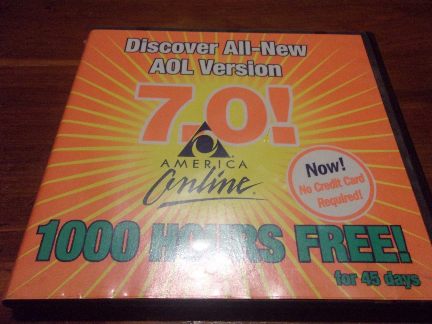 AOL CD Disk v 7.0 Sunrise Plastic clamshell case