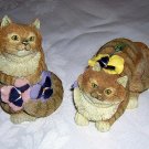 2 Valerie Pfeiffer ginger cats with pansies Innovation giftware cm1024