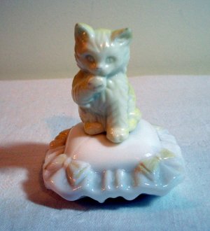 Vintage avon cat top perfume bottles