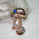Whimsical cat pin brooch with whiskers and rhinestones pearl jelly belly vintage cm1063