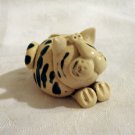 Handmade cat toothbrush holder Mission BC signed vintage cm1275