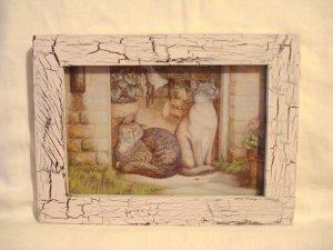 Small 2 Cats in doorway framed picture preowned perfect cm1391