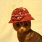 Red hat cat figurine demure tabby composite material vintage cm1396