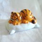 Garfield the cat sleeping on cushion from 1981 cm1419