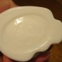 Avon white milk glass Ming cat bottle empty regal pose vintage cm1425