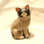 Hand painted cat figurine paper mache 4.5 inches vintage cm1429