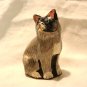 Hand painted cat figurine paper mache 4.5 inches vintage cm1429