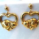 Avon cats sleeping in hearts drop earrings gold tone pierced preowned perfect cm1393