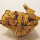 Netsuki-like lidded box cat hugging kitten sepia tone unknown material cm1499