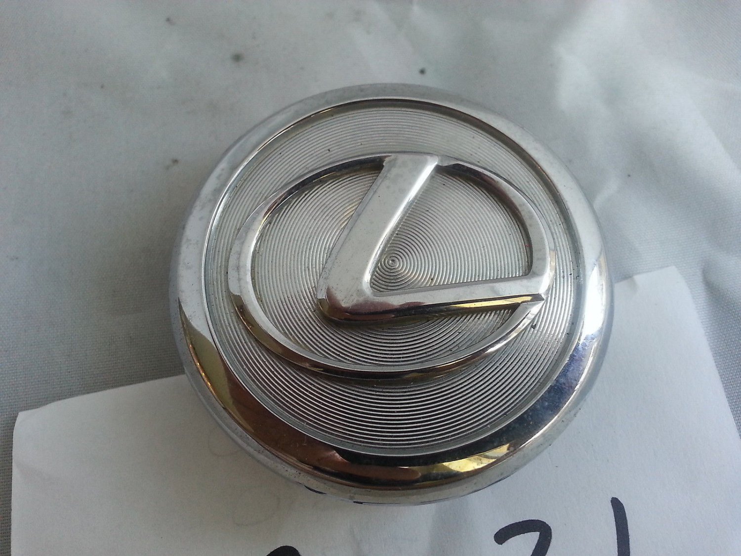 LEXUS ES300 RX330 IS300 OEM WHEEL CENTER CAP OEM 8841