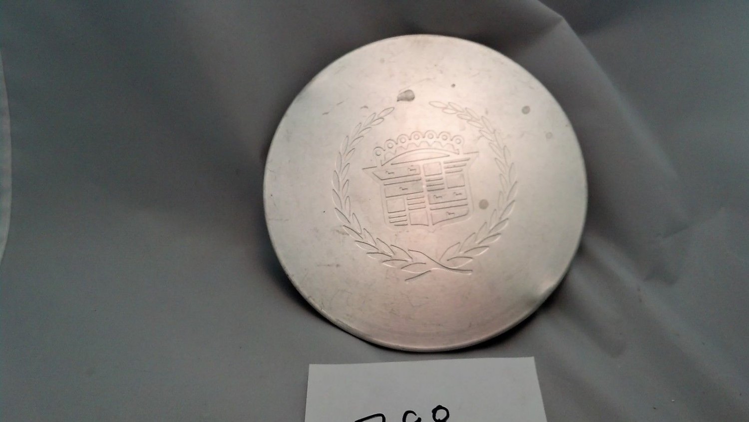 CADILLAC DEVILLE SEVILLE ELDORADO OEM WHEEL CENTER CAP 9593128