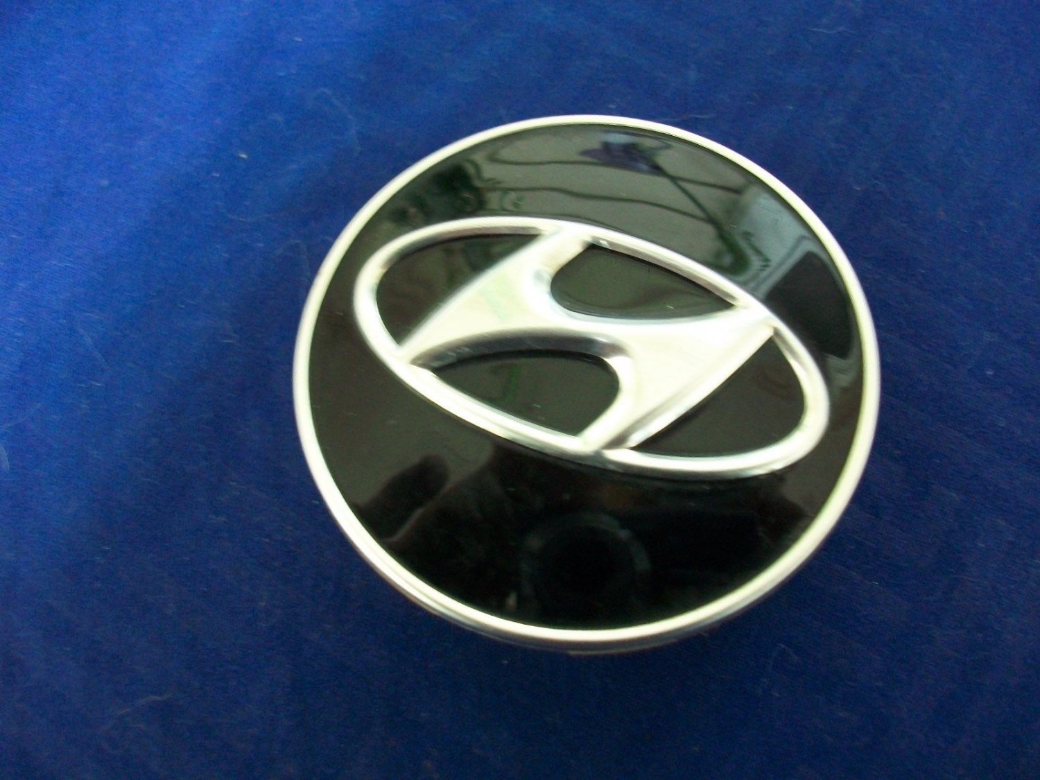 HYUNDAI GENESIS CENTER CAP 09 10 11 12 GENUINE OEM PART 52960-2M000