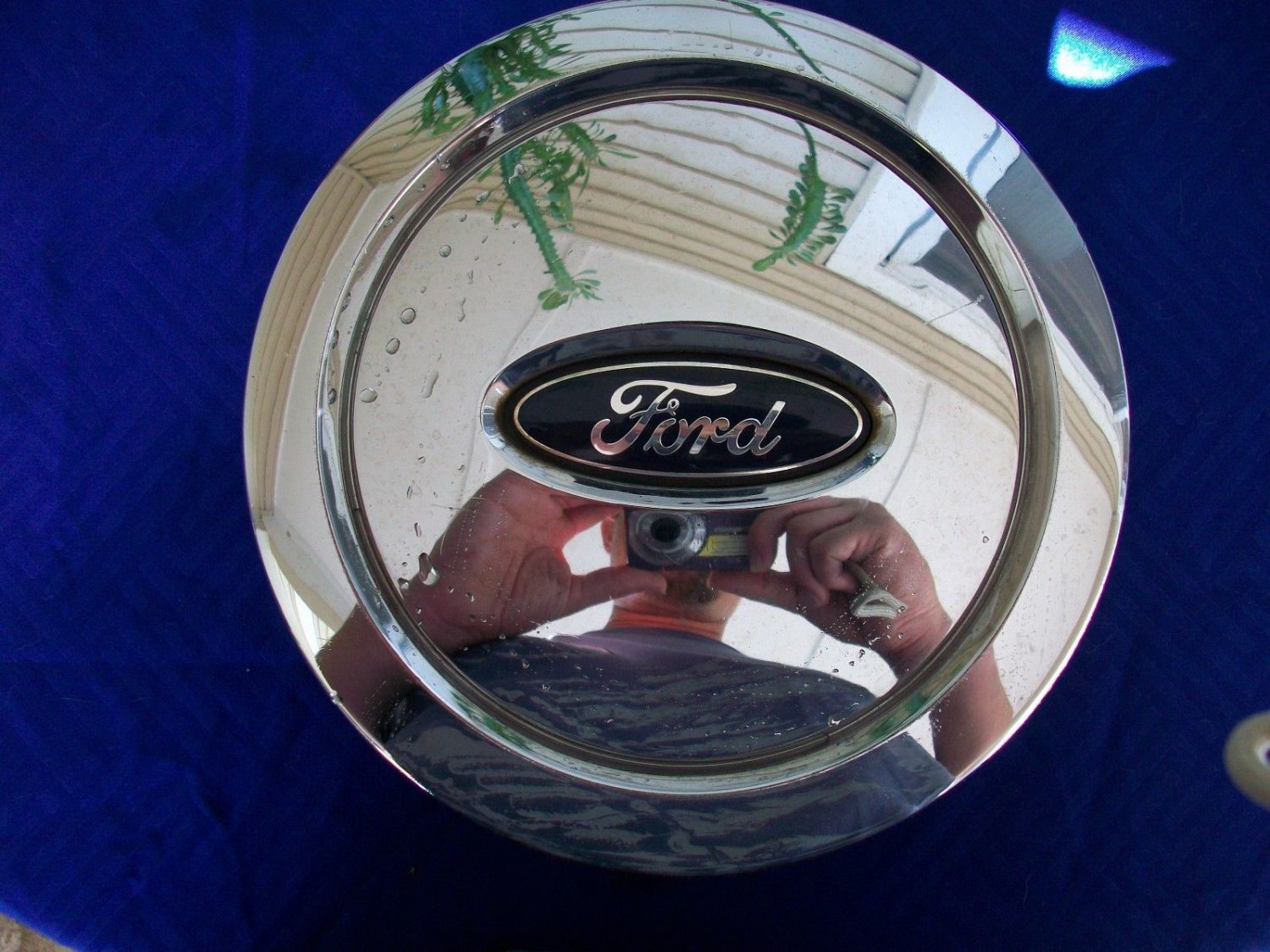 20032006 Ford Expedition (1) chrome wheel center cap hubcap OEM 4L14