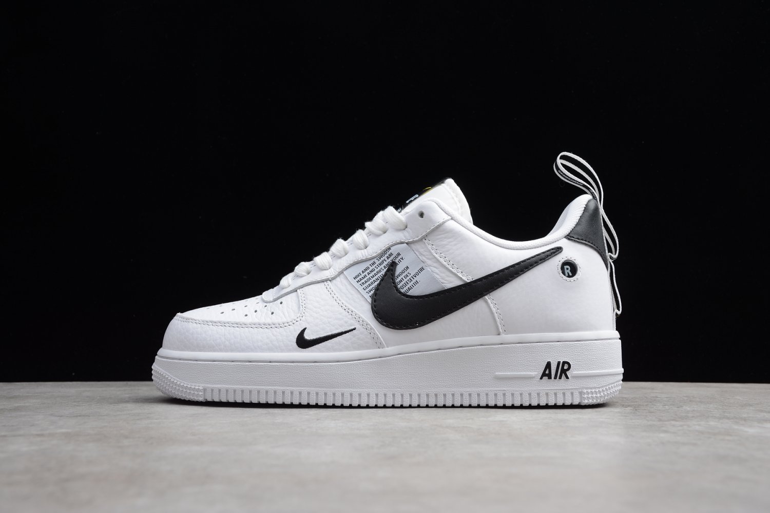 Nike Air Force 1 '07 LV8 Utility White