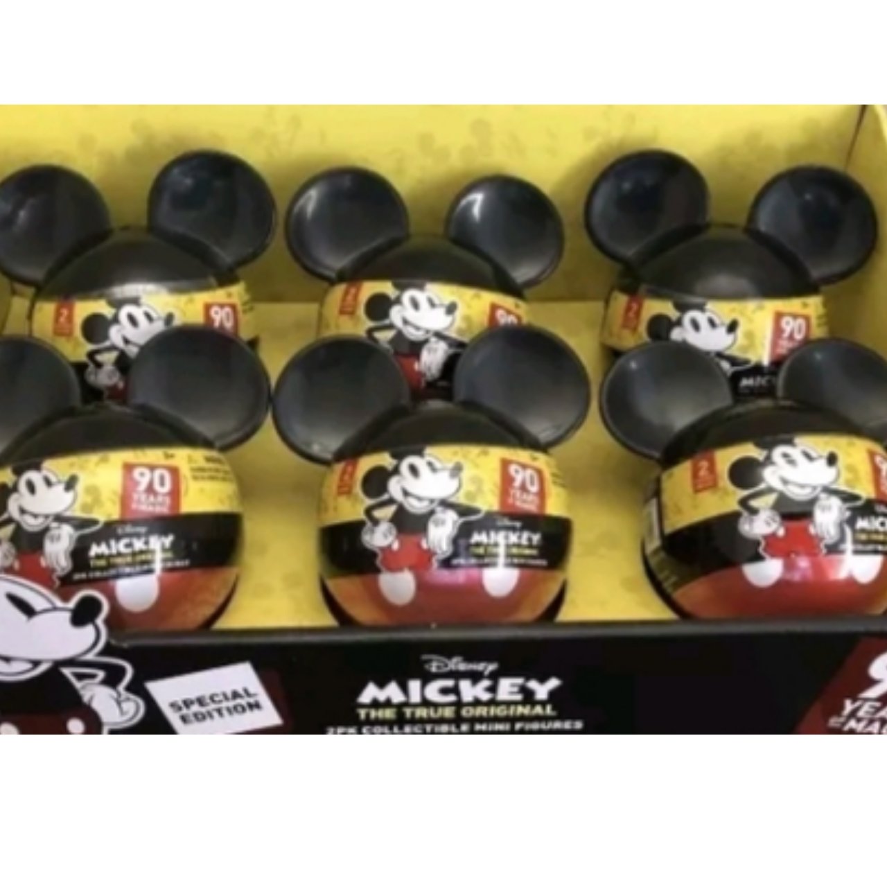 disney year of the mouse collector pack amazon